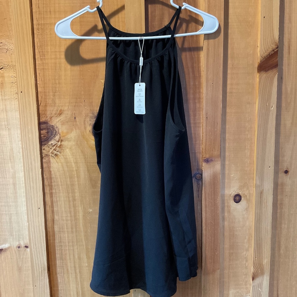 NWT Aokosor Halter Top